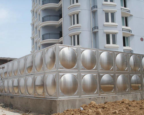 不銹鋼水箱安裝后為什么需要試壓？安裝原理詳解與注意事項